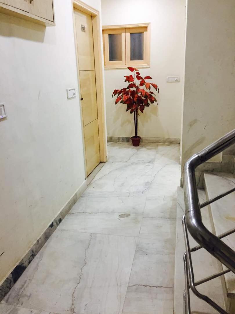 Cottage Lord Krishna Walking Distance From New Delhi Railway Station Exteriér fotografie